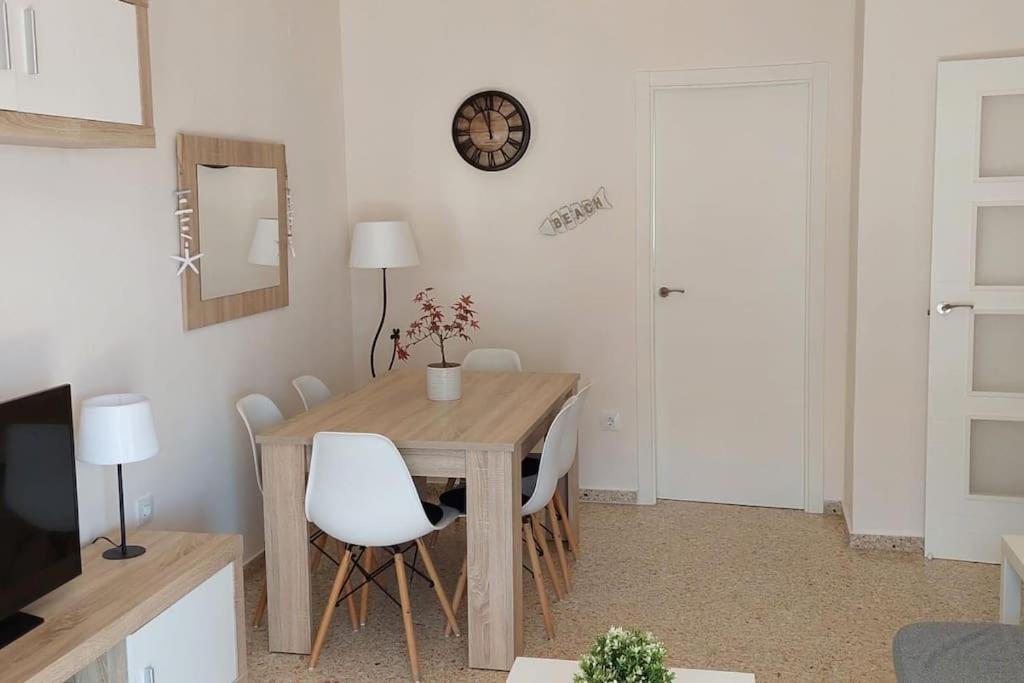 Apartamento Playa Piles -Familias- Kültér fotó