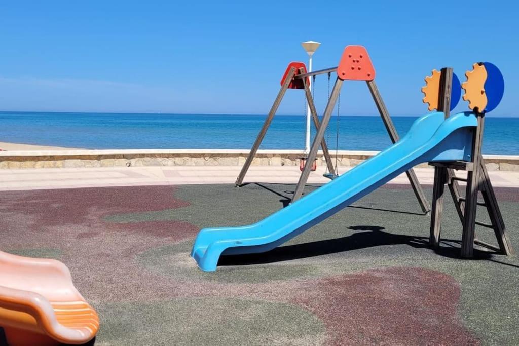 Apartamento Playa Piles -Familias- Kültér fotó