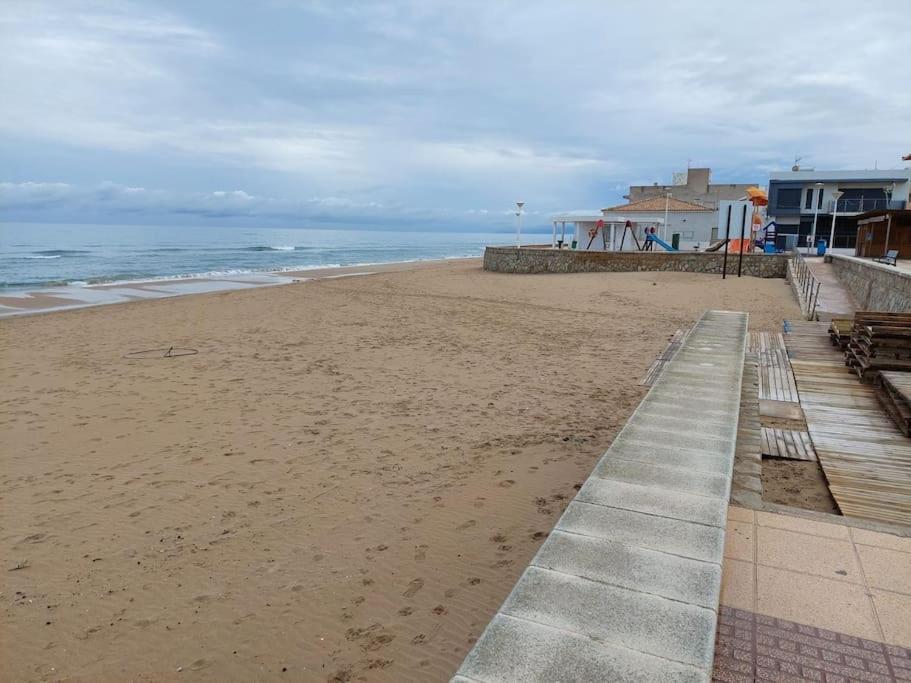 Apartamento Playa Piles -Familias- Kültér fotó