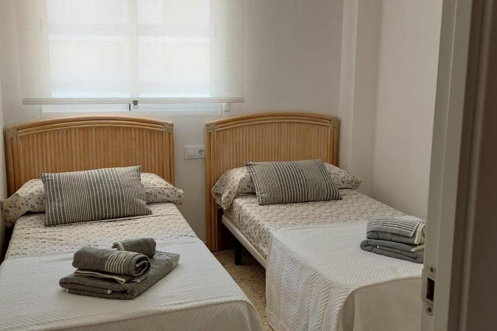 Apartamento Playa Piles -Familias- Kültér fotó